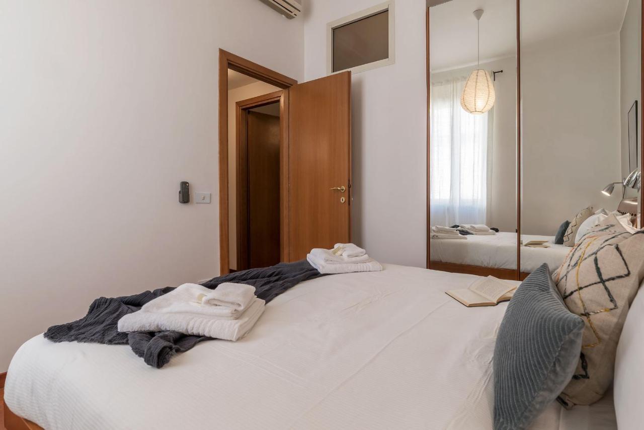 Lively Roma Trastevere Renovated Apartment - Fromhometorome Exterior photo